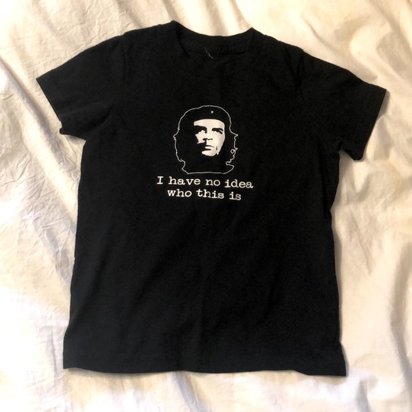 Che Guevara toddler boy’s tee shirt. Black graphic tee. - Picture 1 of 4